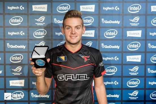 BerLIN 离开 FunPlus Phoenix ; 并结束了他的职业生涯