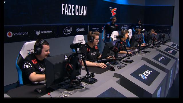 加入 EDward Gaming 争夺 S11 冠军！你们如何评价 JIEJIE 在 EDward Gaming 的表现？