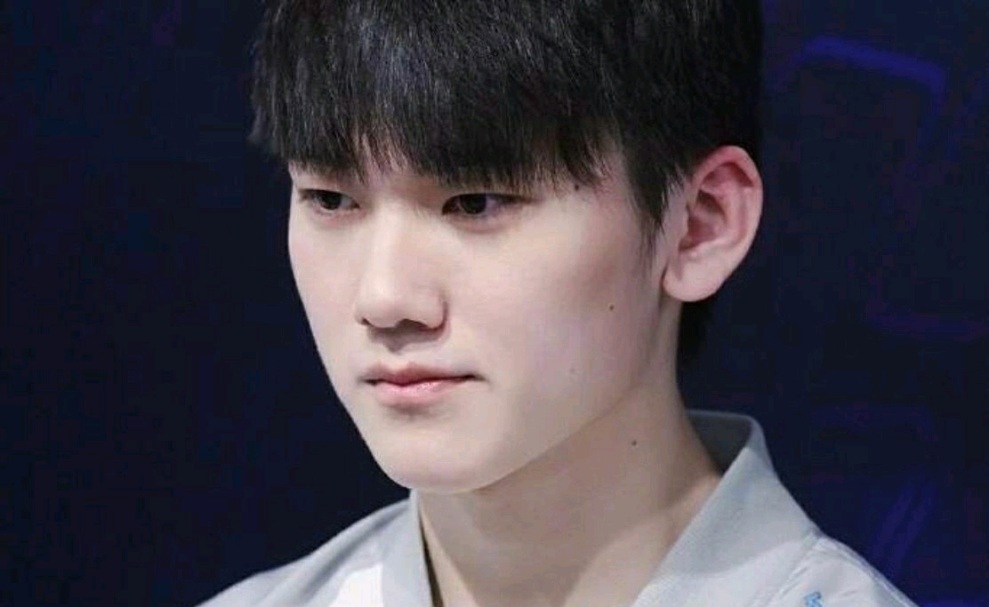 LPL 宣布夏季赛赞助商：包括奔驰、李宁、京东和其他12家